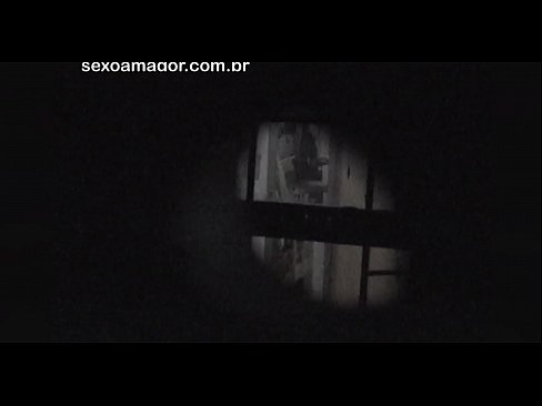 ❤️ Lourinho é secretamente filmado por um voyeur de bairro escondido atrás de tijolos ocos ❌ Porno russo em pt-br.befuck-net.ru
